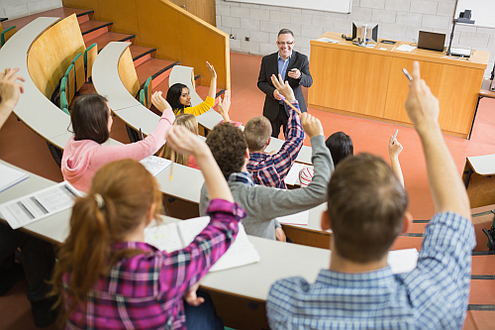 Studierende im Hörsaal