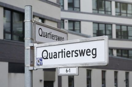 Straßenschild Quartiersweg