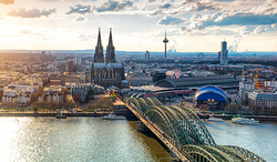 Foto von Kölner Skyline mit Dom