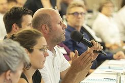 Teilnehmer meldet sich auf einem vhw-Baurechtsforum zu Wort.