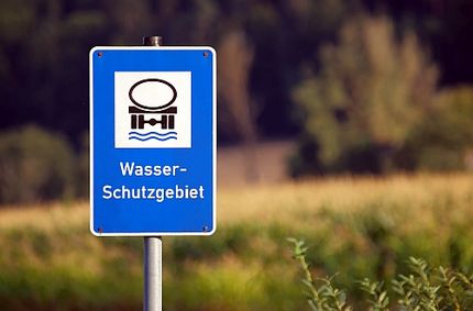 Foto Hinweisschild im Wasserschutzgebiet