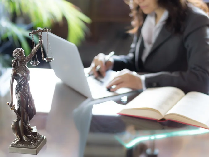 Fachanwältin am Arbeitsplatz
