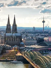 Kölner Vergaberechtsforum Landschaft von Köln.