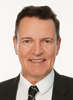 Herr Rainer Schmitz