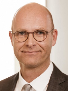 Herr Olaf Bischopink
