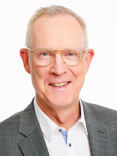 Herr Rainer Voß