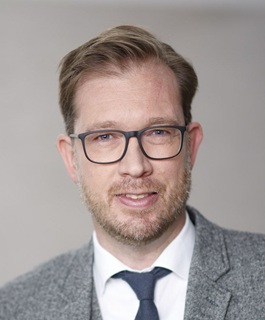 Herr Jan Deuster