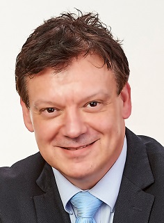Herr Dirk Schützner