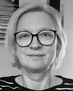 Frau Birgit Molter