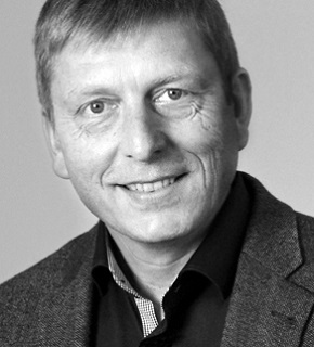 Herr Dietmar Narr