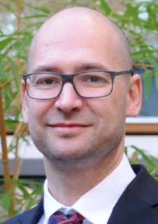 Herr Sven Müller-Grune