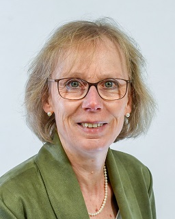 Frau Annette Schmidt