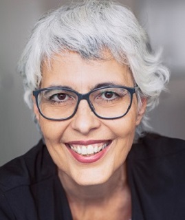 Frau Jutta Henke