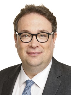 Herr Gerrit Krupp