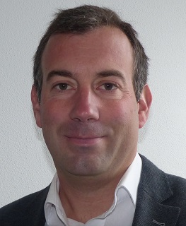 Herr Oliver Weber