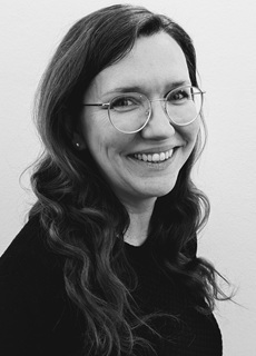 Frau Tanja Voigt-Ziemann