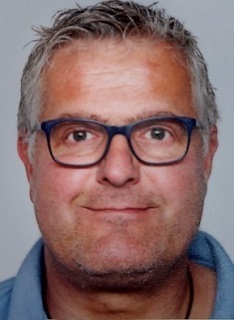 Herr Dieter Fischer