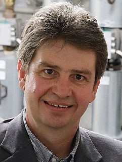 Herr Dirk Schnurr