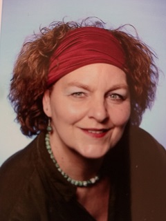 Frau Petra Kohllöffel