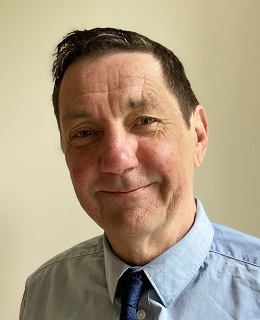 Herr Joachim Zwirner