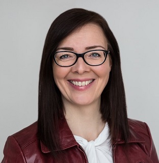 Frau Astrid Brüggemann