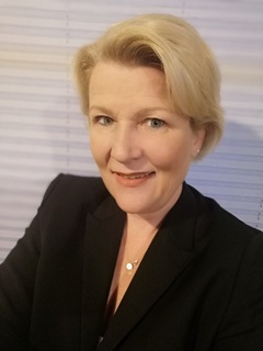 Frau Claudia Theesfeld-Betten