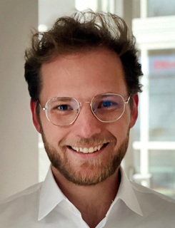 Herr Marco Pitta