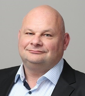 Herr Sven Wolf