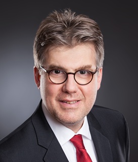 Herr Karsten Selle