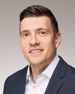Herr Michael R. Geiß