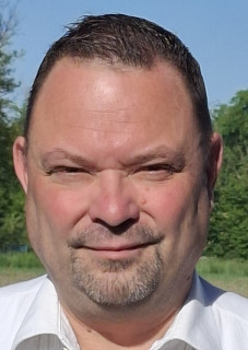 Herr Matthias Heinrich
