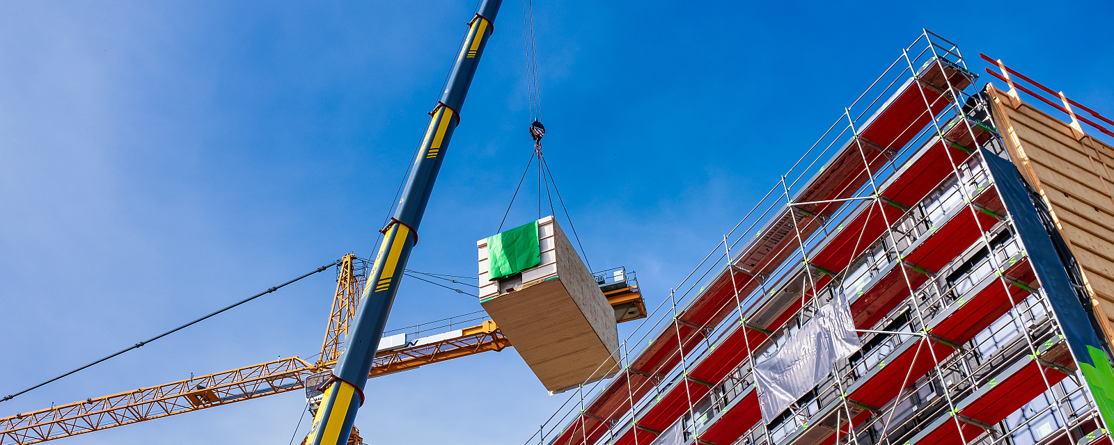 Baustelle eines öffentlichen Gebäudes