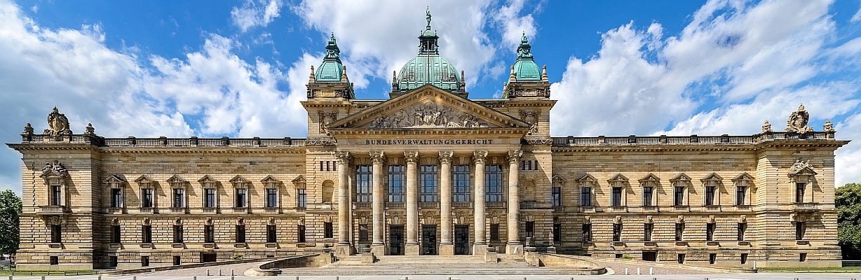 Panorama-Foto des Bundesverwaltungsgerichts in Leipzig