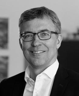 Dipl.-Ök.                                                    Joachim Strauß