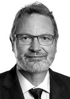 Prof. Dr.                                                    Jürgen Aring