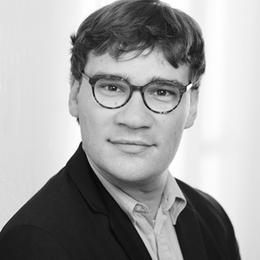 Dr.                                                          Oliver Koczy