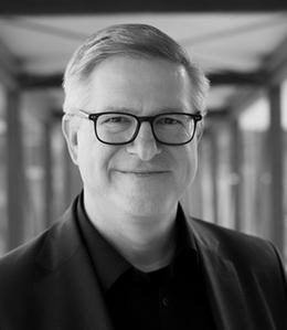 Prof. Dr.                                                    Frank Brettschneider