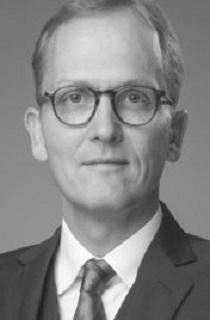 Prof. Dr.                                                    Torsten Heilshorn
