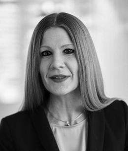 Dr.                                                          Corina Jürschik-Grau