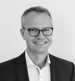 Dr.                                                          Holger Weiß