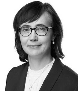 Dr.                                                          Tatiana Maruda