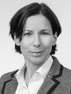 Dr.                                                          Katharina Padberg