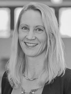 Prof. Dr.                                                    Claudia Trippel