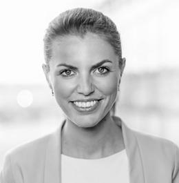 Dr.                                                          Maria Marquard