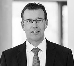 Dr.                                                          Dirk Herrmann