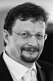 Prof. Dr.-Ing.                                               Michael Küchler