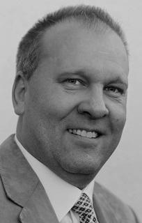 Dr.                                                          Christian Grolik
