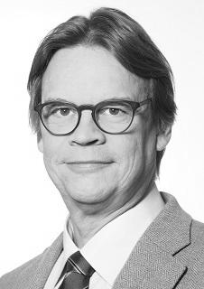 Prof. Dr.                                                    Harald Simons