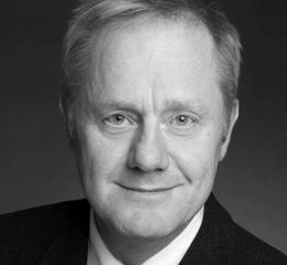 Dr.-Ing.                                                     Egbert Dransfeld