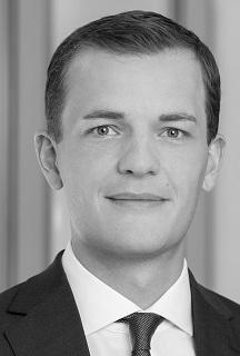 Dr.                                                          Tobias Loscher